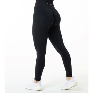 Amplify Leggings